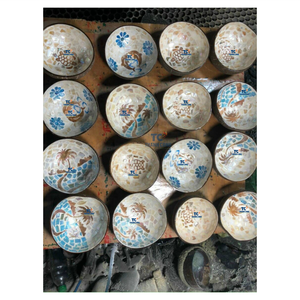 Fabricant direct de bols en noix de coco de qualité alimentaire, vaisselle naturelle, production en gros de bols en noix de coco de qualité alimentaire - Product Image 1