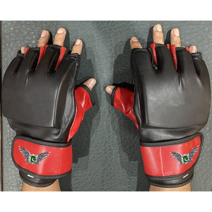 ถุงมือ MMA ระบายอากาศได้ดี พร้อมแผ่นรองรับแรงกระแทก ถุงมือต่อสู้ MMA แบบกำหนดเองสำหรับการฝึกซ้อมในยิมและฟิตเนส ถุงมือ MMA หนังพรีเมียม - Product Image 5