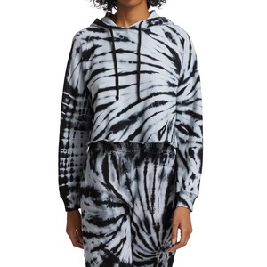 Sudadera con capucha corta personalizada para mujer, de algodón French Terry, con efecto Tie Dye en blanco y negro, con bajo sin rematar, OEM al por mayor - Product Image 1