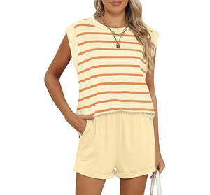Conjunto de 2 Piezas para Mujer, Shorts y Top sin Mangas, Cuello Redondo, Rojo, Casual, Corte Regular, con Bolsillo, 100% Algodón Satinado, Impermeable, para Todas las Temporadas - Product Image 1