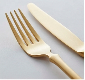 Juego de cubiertos dorados con mango elegante, aptos para lavavajillas, para bodas, cuchara, cuchillo, tenedor - Product Image 2