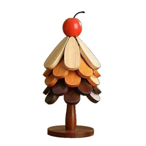 Sous-plat en bois naturel écologique fait main en forme de fleur, protection de table, diamètre 400 mm pour cuisine et salle à manger - Product Image 5