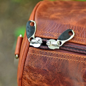 Sac de voyage vintage de luxe en cuir véritable, sac de sport pour femme, fabriqué à la main, avec fermeture à glissière - Product Image 2