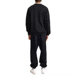 Sweat-shirt à col rond noir surdimensionné pour homme, coupe régulière, en coton tricoté, couleur unie, style automne - Product Image 3