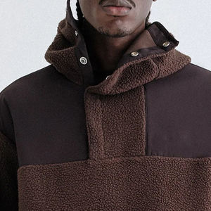 Sudadera con Capucha de Alta Calidad 2026 con Diseño y Costuras de Primera Calidad, Diseño de Bloques de Color con Bolsillos y Logotipo Personalizado a Precio Económico - Product Image 2