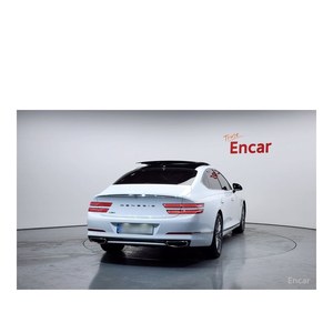 Genesis G80 2024 2.5 Turbo Gasolina 2WD con 31,202 km, Caja de Cambios Automática, Asientos de Cuero, Volante a la Izquierda, Cámara Trasera - Product Image 4