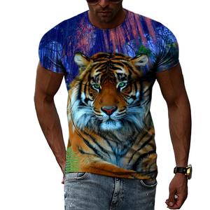 เสื้อยืดผู้ชายออร์แกนิคแบบยั่งยืน เนื้อผ้านุ่ม พิมพ์ลายดิจิตอล 3 มิติ สวมใส่สบายๆ สำหรับเล่นกีฬา - Product Image 1