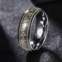 Cincin Tungsten dengan Inlay Tanduk Rusa dan Senar Gitar, Cincin Kawin Pria yang Dipoles, Cincin Ulang Tahun untuk Pecinta Berburu dan Aktivitas Luar Ruangan