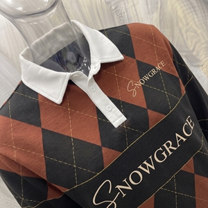 เสื้อโปโลแขนยาวลายอาร์ไกล์สำหรับผู้หญิงของสโนว์เกรซ ปกคอพับ ปักโลโก้ ทรงปกติสำหรับฤดูใบไม้ร่วง แขนยาวเต็มตัว - Product Image 6