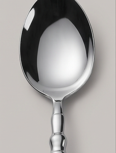 Ensemble de couverts élégants polis miroir avec cuillères, couteaux et fourchettes dorés et argentés, compatibles lave-vaisselle, en métal, pour les dîners de mariage - Product Image 3