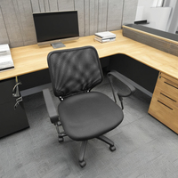 Chaise de bureau ergonomique moderne avec dossier en maille confortable, structure en acier, pivotante, réglable en hauteur, mécanisme papillon