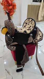 Silla de montar de cuero genuino de vaca occidental de alta calidad, ecológica, con tachuelas plateadas, estructura de madera, cómoda para el jinete y el caballo, duradera. - Product Image 3