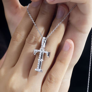 จี้เพชรทรงรัศมีที่ได้รับการรับรองจาก IGI ผลิตในห้องปฏิบัติการ ตัวเรือนทำจากทองคำขาว ทองคำเหลือง หรือเงิน ประดับด้วยเพชรไร้สี ระดับความสะอาด VVS VS สี D E F - Product Image 5