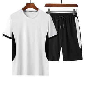 Camiseta Transpirable con Logotipo Personalizado, la Más Vendida, MOQ Bajo, con Conjuntos de Pantalones Cortos, Logotipo Personalizado, Conjuntos de Pantalones Cortos para Hombre de Talla Grande - Product Image 5
