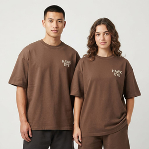 เสื้อยืดโอเวอร์ไซส์พรีเมียมสำหรับผู้หญิงและผู้ชาย สไตล์ลำลอง สตรีทแวร์ คอกลม น้ำหนักเบา สกรีนโลโก้ด้านหน้าได้ตามสั่ง ขายส่ง รับผลิตแบบ OEM ODM - Product Image 2