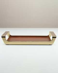 Plateau de service rectangulaire en bois et métal de haute qualité avec base en bois, design gravé vintage fait main, vaisselle décorative - Product Image 1