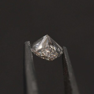 Diamante Cultivado en Laboratorio de 8 Quilates, Corte Marquise, G VVS2, Certificado IGI, CVD 3EX, Corte Excelente, Proveedor Mayorista para Compradores Internacionales de Diamantes - Product Image 3