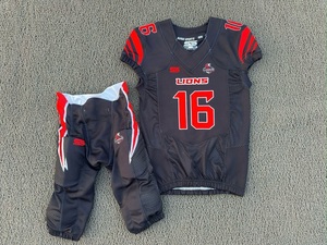 Uniformes de Fútbol Americano para Adultos 2026 de la Más Alta Calidad, Diseño Personalizado, Impresión por Transferencia de Calor, Jersey de Tela Twill Integrada - Product Image 5