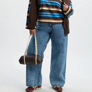 Jeans en denim délavé sur mesure OEM, taille haute, jambe large, grande taille, pour femme, coupe ample, style décontracté, en coton doux, longueur complète - Product Image 3
