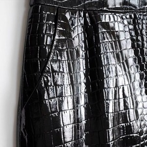 Jupe midi en cuir de luxe pour femme, taille haute personnalisée, design de créateur, qualité supérieure, service d'échantillons direct usine OEM ODM disponible - Product Image 5