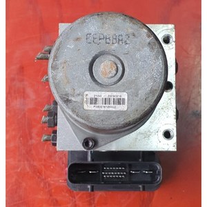 Pièces détachées automobiles d'occasion, module de pompe hydraulique ABS 58920-1E100, utilisé pour Kia Rio, Hyundai Accent, Mando, pièces automobiles coréennes. - Product Image 4