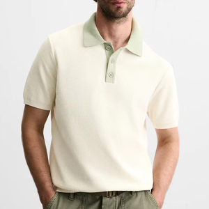 Polo en coton tricoté à manches courtes pour homme, couleur unie, décontracté, respirant, coupe classique, vert clair, col blanc, corps blanc - Product Image 1