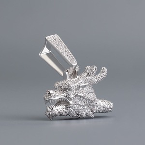 Colgante de Cobre Personalizable con Diamante Moissanite, Estilo Solemne y Elegante, Colgante de Cabeza de Dragón con Cuernos - Product Image 5