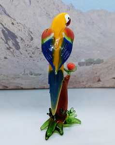 Figurine de perroquet en verre soufflé sculpté et gravé, multicolore, sculpture animale, écologique, pièce d'art décorative de Noël - Product Image 1