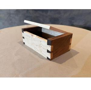 Boîte de rangement élégante en bois pour cartes de visite, documents, reçus et papiers importants, pour la maison ou le bureau - Product Image 3