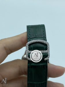 Montre à quartz Miyota avec incrustation de diamants, cadran carré, bracelet vert de 20 mm, chiffres romains, montre analogique, style luxueux - Product Image 3