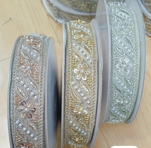 Dentelles brodées à finition métallique avec perles, fils dorés de qualité supérieure, garnitures de mariée, rubans de vêtements faits main de luxe - Product Image 5