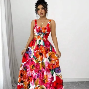 Robe midi estivale florale vibrante, col cœur, sans manches, élégante, style bohème chic, silhouette évasée, robe d'été pour femme - Product Image 1