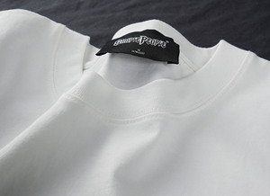 T-shirt personnalisé en tissu Sorona 100% coton anti-boulochage, col rond, manches courtes, unisexe, coupe classique, décontracté, avec lettrage, vente en gros OEM - Product Image 2