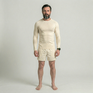 Dernier design de rashguard MMA à manches longues avec protection UV, écologique, respirant, à séchage rapide, antibactérien et multifonctionnel - Product Image 4