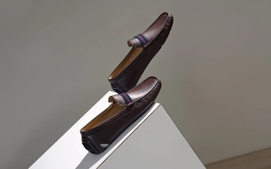 Elegantes mocasines de cuero hechos a mano para hombre con cuero genuino suave, ajuste cómodo y diseño elegante, ideales para la oficina. - Product Image 2