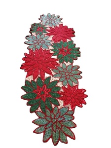 Chemin de table ethnique en coton brodé à la main de haute qualité avec broderie miroir et perles de rocaille - Product Image 1