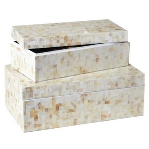Boîte de rangement pour bijoux en nacre avec couvercle, boîte de rangement en bois faite à la main, support décoratif pour bagues, boucles d'oreilles et colliers - Product Image 3