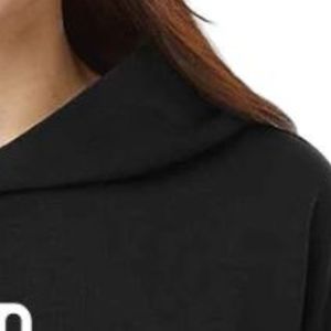 เสื้อฮู้ดผู้หญิงสีดำ ผ้าคอตตอนผสมพรีเมียม แขนยาว เนื้อผ้านุ่ม น้ำหนักเบา เหมาะสำหรับใส่ลำลอง ใส่เที่ยว ใส่ได้ทุกวัน - Product Image 5