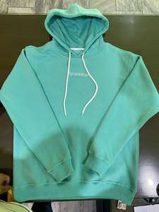 เสื้อสเวตเชิ้ตผู้ชายแบบสวม คอวี ผ้าฟลีซ 100% คอตตอน แห้งเร็ว เป็นมิตรกับสิ่งแวดล้อม พร้อมโลโก้แบบกำหนดเอง ระบายอากาศได้ดี สไตล์ฤดูหนาว - Product Image 2