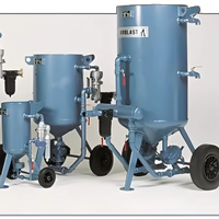 Pot de sablage haute pression bleu 18/60/100/140/200L pour la préparation des surfaces industrielles, l'élimination de la rouille et le décapage de la peinture
