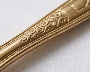 Cuillères à thé plaquées or de qualité supérieure, design classique, finition miroir, manche long, métal durable, ensemble de service pour mariage - Product Image 2
