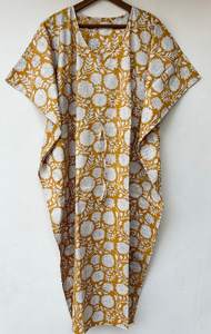 Robe longue kaftan en coton à motifs floraux indiens, idéale comme tenue de plage ou vêtement de nuit, convient aux femmes enceintes - Product Image 2