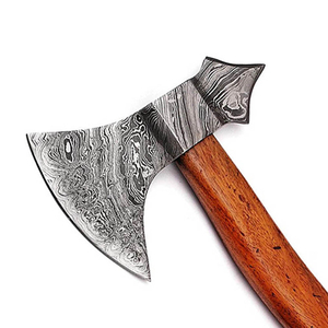 Tomahawk de Acero de Damasco con Mango de Madera, Hoja de 3 5/8 Pulgadas, Funda de Cuero, Garantía de 3 Años para Uso de Supervivencia - Product Image 3