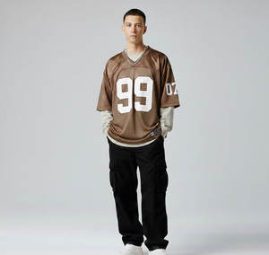 Maillot de baseball personnalisé, coutures de qualité supérieure, léger, 100% polyester, tissu respirant et anti-humidité pour tous les jours - Product Image 5