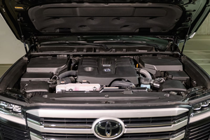 Toyota Land Cruiser LC300 2024, Nueva SUV de 7 Plazas, 415HP, Premium+, 4x4, Todoterreno de Lujo, Gasolina, Automática, Lista para Exportación - Product Image 4