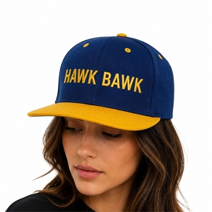 Gorra Snapback Unisex de Algodón Suave, Malla Trasera de Primera Calidad, Visera Plana, Ajuste Ajustable, Cómoda, Personalizada - Product Image 1