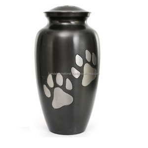 Urnes funéraires en laiton de haute qualité et de forme unique avec motif de fleurs urnes funéraires en métal fini émail or et noir - Product Image 5