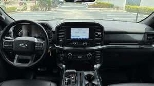 Ford F-150 XLT Sport 4x4 Usada del 2021 - Product Image 4