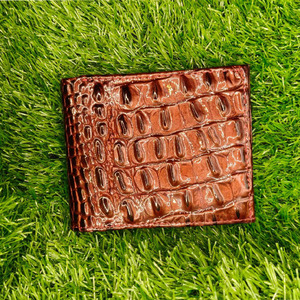 Elegant Burgundy Alligator Embossed Leather Men,s Bifold <b>Wallet</b> Stylish Multi Slot Card <b>Holders</b> With Zipper Pocket And ID Window - Product Image 1