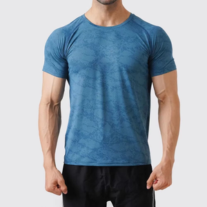 Camiseta de gimnasio para hombre, corte ajustado, transpirable, tela elástica, para entrenamiento, secado rápido, ropa deportiva. - Product Image 1